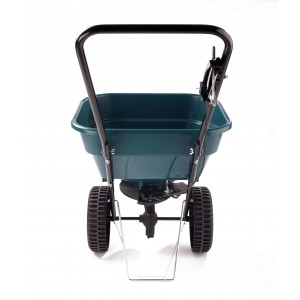 Cresco 8 Salt and Fertiliser Spreader